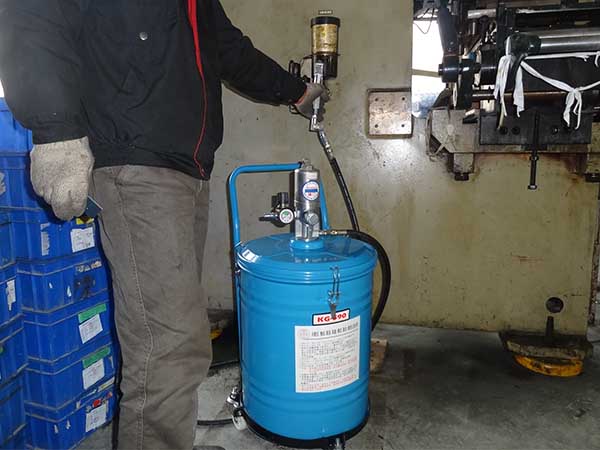 麻豆视频网址下载氣動黃油機