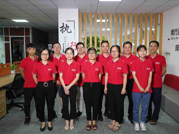 麻豆视频网址下载氣動工具公司員工合照